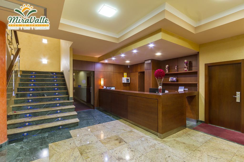 אורנסה Hotel Miravalle מראה חיצוני תמונה