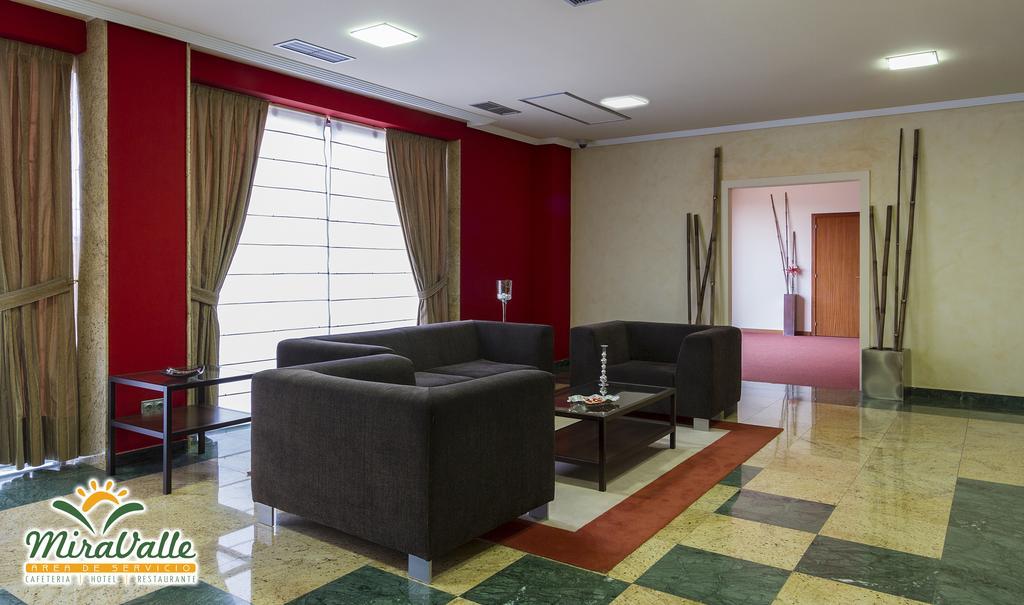 אורנסה Hotel Miravalle מראה חיצוני תמונה