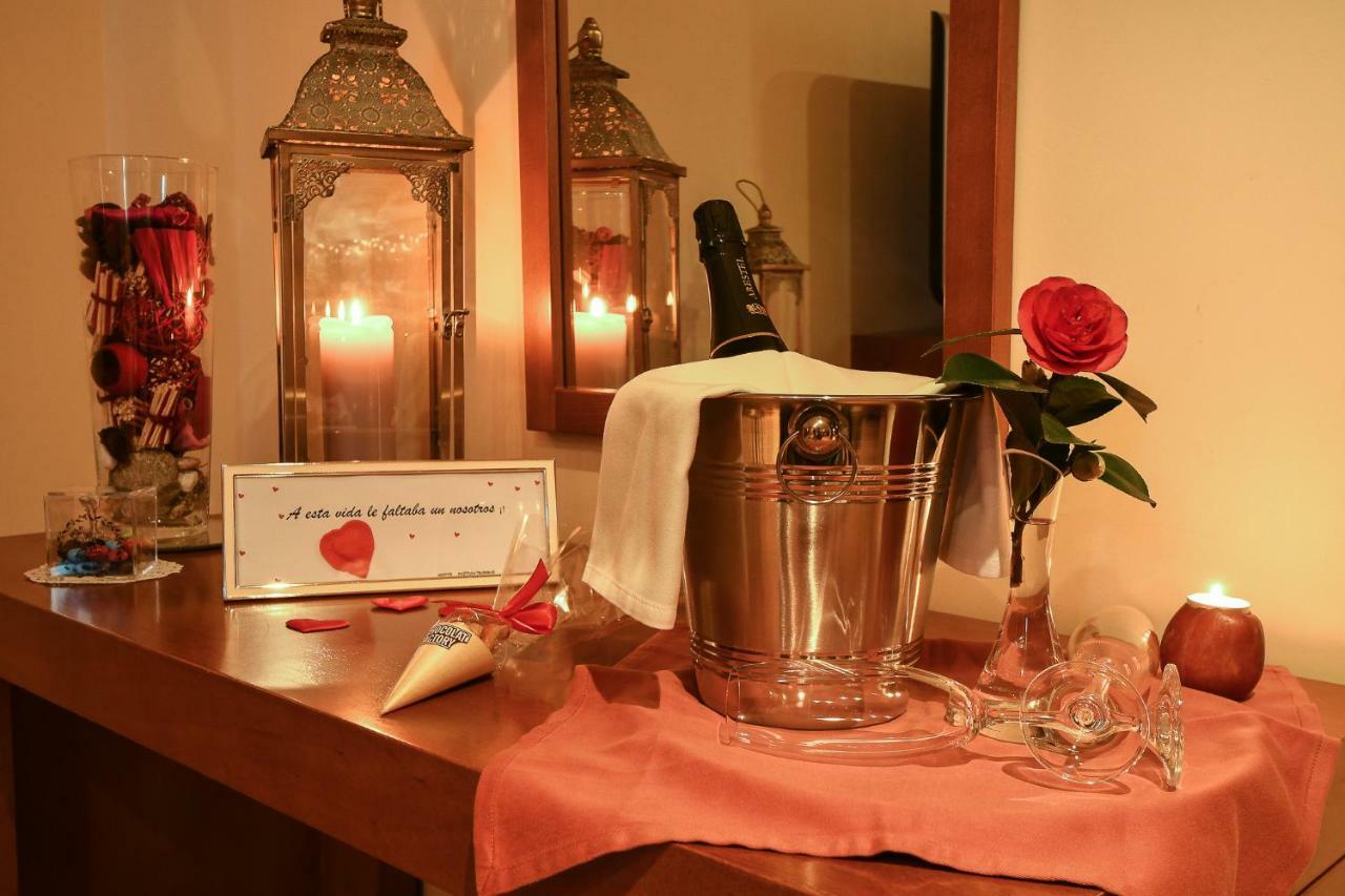 אורנסה Hotel Miravalle מראה חיצוני תמונה