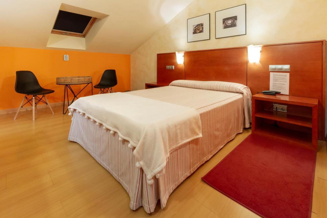 אורנסה Hotel Miravalle מראה חיצוני תמונה